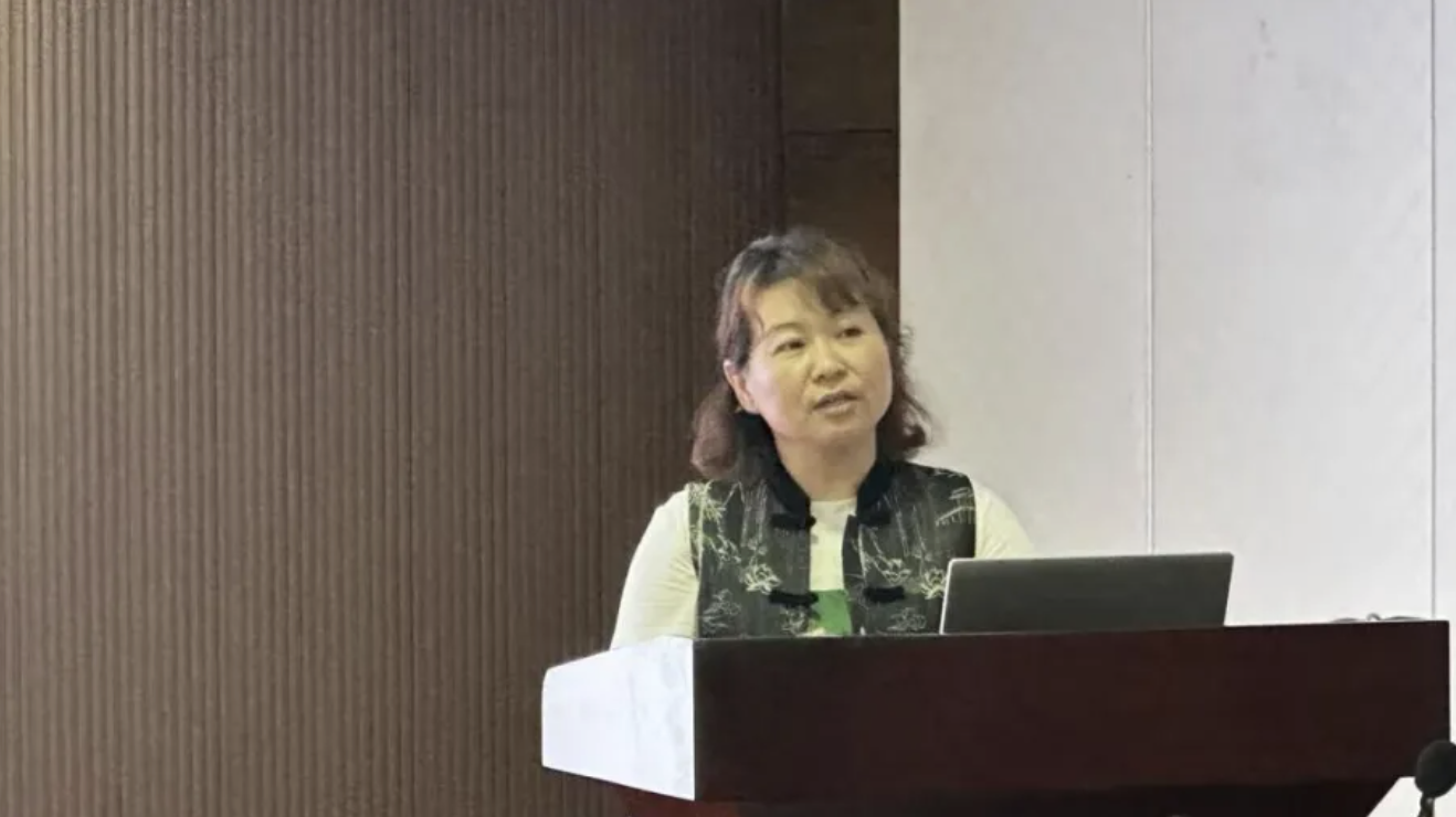 截屏2025-10-10 10.05.03.png 截屏2025-10-10 10.05.03.png